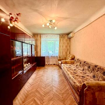Олени Теліги вул., 37
