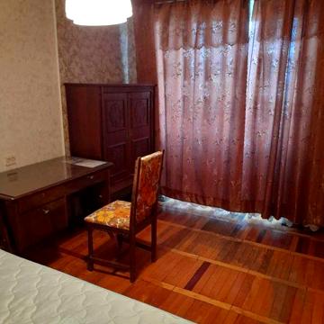 Сдам большую 2х ком кв у м. Холодная Гора. БОЙЛЕР . В кв ГАЗ.