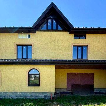 Продаж доброго будинку біля Дрогобича