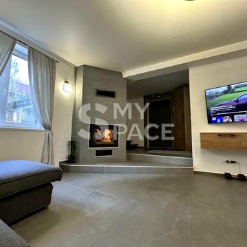 Богатирська вул.