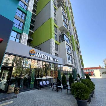 Продам квартиру ЖМ Перемога ЖК Південний 45 м2 850$ за м2(яхтклуб Січ)