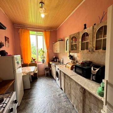 Продам 2кім. Квартиру