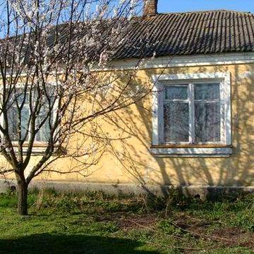 Продам будиБудинок за містом,Волинська Область