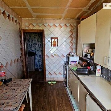 Продаж 4к Квартира Незалежності вулиця