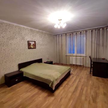Татарська вул., 27