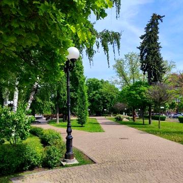 Простора квартира в Центрі міста Ya