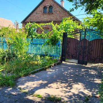 Продажа дома в Заводском районе /  + времянка