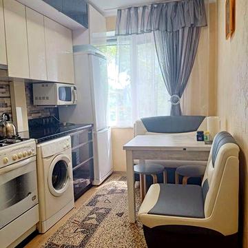 Сдаю 2к ул.Космонавтов( Янтарный).