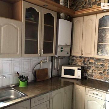 Довгострокова оренда 3к Квартира Листопадова вулиця