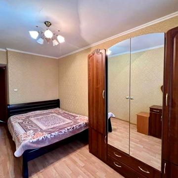 Здам 3-кімнатну квартиру в самому центрі з індивідуальним опаленням