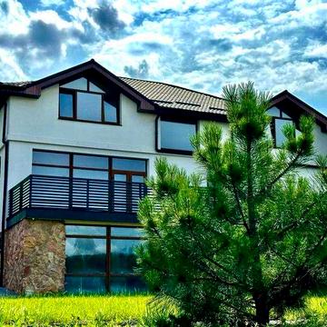 Продаж будинку 450 м2 Музичі Земельна ділянка 10 с. з виходом до озера