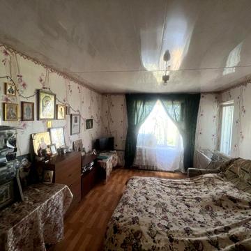 Продам простору 2-кімнатну квартиру