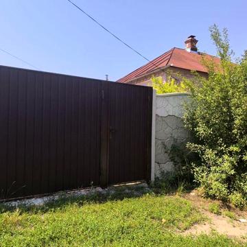 Продам дом в Мерефе р- н больница