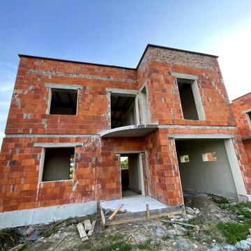продаж  окремого будинку ділянка 6 соток Малечковичі поруч Львів!