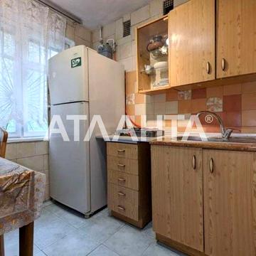 Продам 2-комнатную квартиру на Черёмушках.