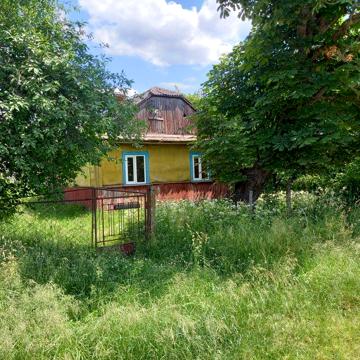 Продам деревяний будинок поблизу Ковеля    у с.Седлище  Ковельського