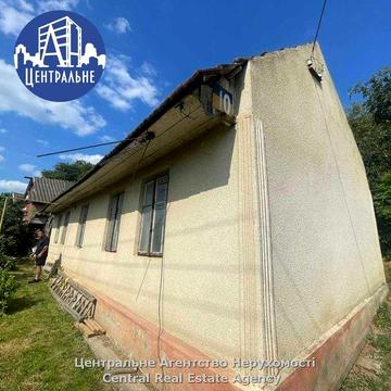 Продається будинок старої побудови із ділянкою 10 сотих