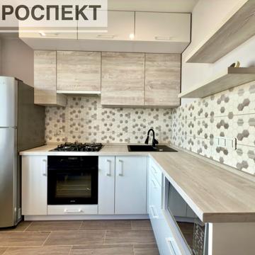 Михайла Лушпи просп., 24