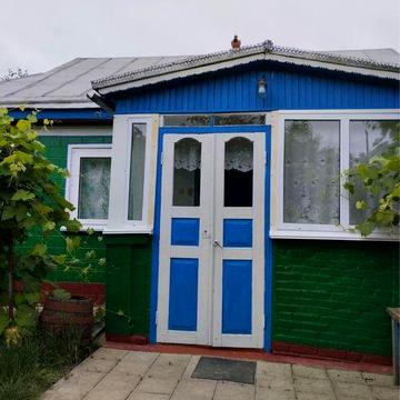 Продається будинок (3 кімнати, газ, сад) - Кіблич, центнр села, 30 сот