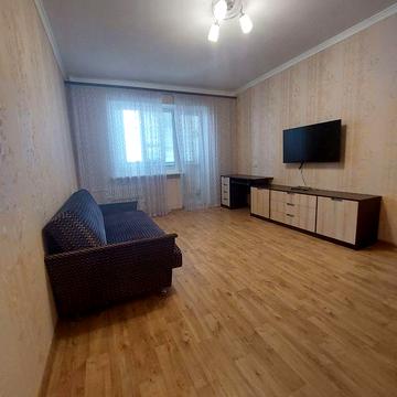 Оренда 1 кімнатної квартири.Хортицький район..17й