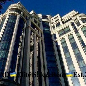 І.Мазепи 11Б. ЖК Diamond Hill. 295 м2, 3 поверх. ЖК Diamond Hill