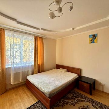 Оренда 1 кімнатної квартири в новобудові вул. Шевченка з паркінгом