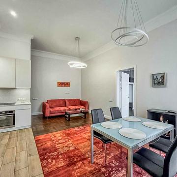 Оренда, Печерськ, Богдана Ступки, 3 кімнати, 85 м, театр Франка, rent