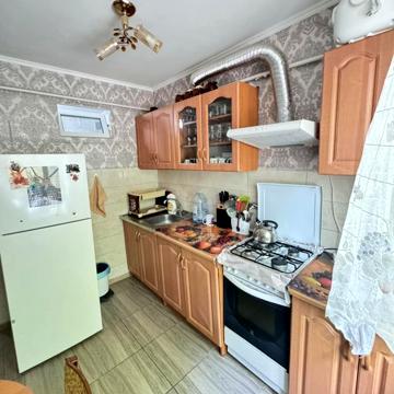 Євгена Танцюри вул., 47