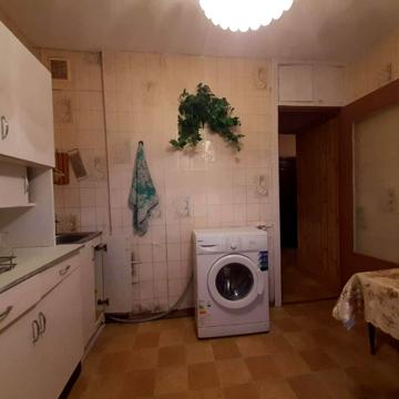 Олександра Архипенка вул. (Мате Залки), 8-Б