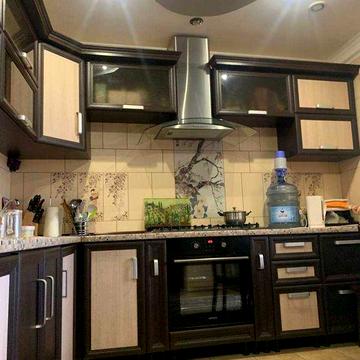 Продам 3к у новому будинку Петропавлівська Борщагівкa та  гараж