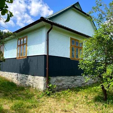 Продаю будинок в горах селище Делятин