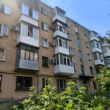 Продаж 2-кімнатної квартири, біля Дендропарку, вул. Тельнова