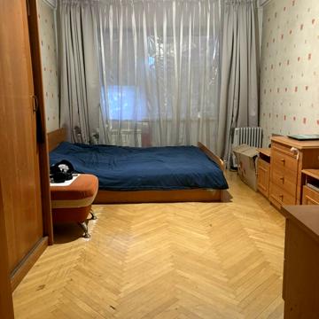 Чорних Запорожців вул. (Петра Запорожця), 10