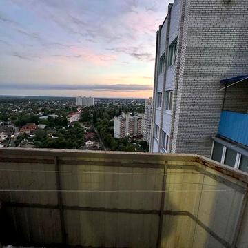 Грушевського, 7 біля парку. 1 кімнатна 48 метрів ЖК БЗБК