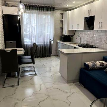 Продам квартиру в новобудові