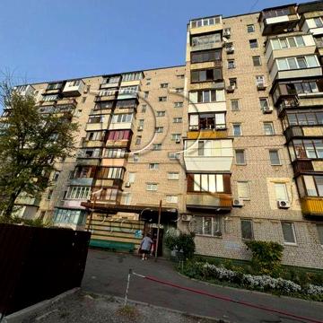 Продаж 1к квартири Ялтинська 9а Дарницький ЖД Дарниця