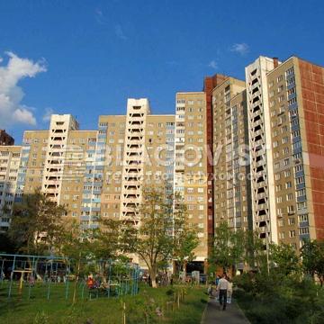 Продаж 2к кв вул. Заболотного, 28 Голосіївський р-н Метро-Теремки-3хв.