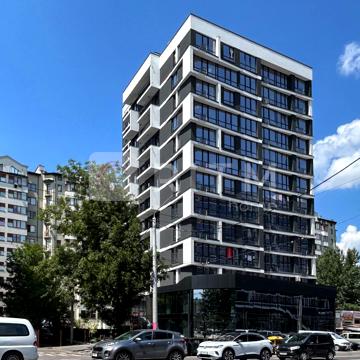 Бельведерська вул., 32-Б