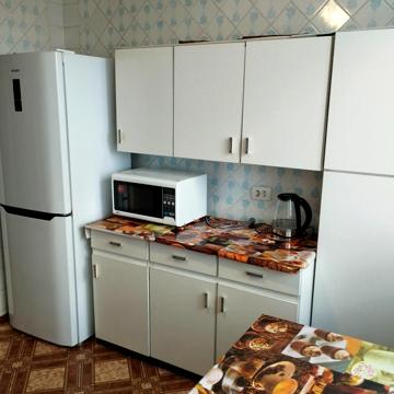 Червоної Калини просп. (Володимира Маяковського), 12-Б