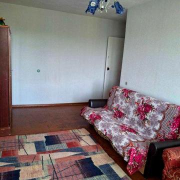 СРОЧНО продам 2к.квартиру на пр.Івана Мазепи (Петровського),21  Центр