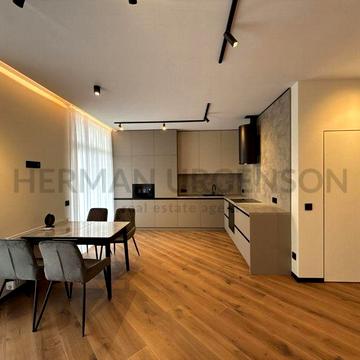 Продаж 1к квартири 56 м.кв / ЖК Crystal, вул. Бобяка