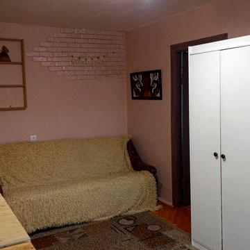 Здається 2к кв по вул Короля Данила