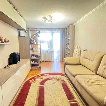 Здається 2-кімнатна квартира, на вул. Калинова, 64