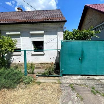 Ганни Барвінок вул. (Коллонтай), 1