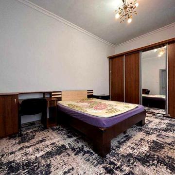 Здається 1-кімнатна квартира в Центрі міста, вул. Дорошенка