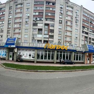 Миру просп., 80