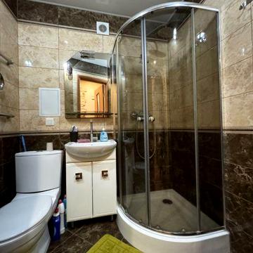 Оренда 2-во кімнатної квартири в районі Круга