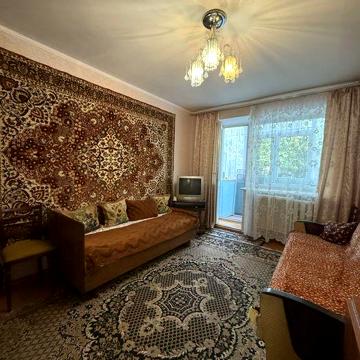Оренда 2квартири поблизу вул Михайлівська.