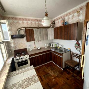 Оноре де Бальзака вул., 8-Б