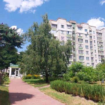 Здається 3 кімнатна квартира , центр , біля ЦУМу